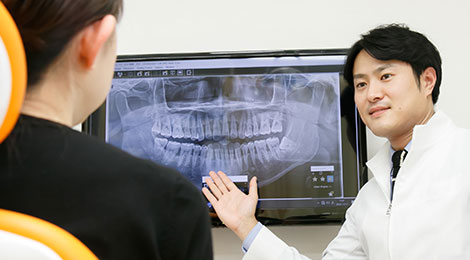 日本矯正歯科学会認定医が多数在籍